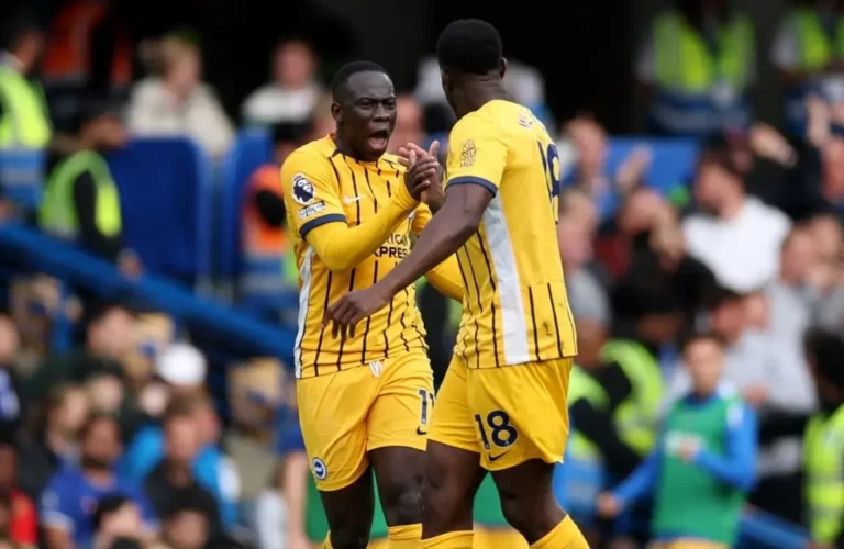 3大豪门爆冷落败，大黑马升第2，热刺掉链子1